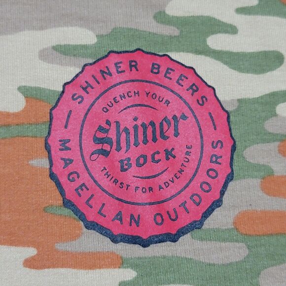 Magellan Outdoors X Shiner Bock Pullover LS Crop Hoodie Camo - Size Medium - Picture 3 of 6